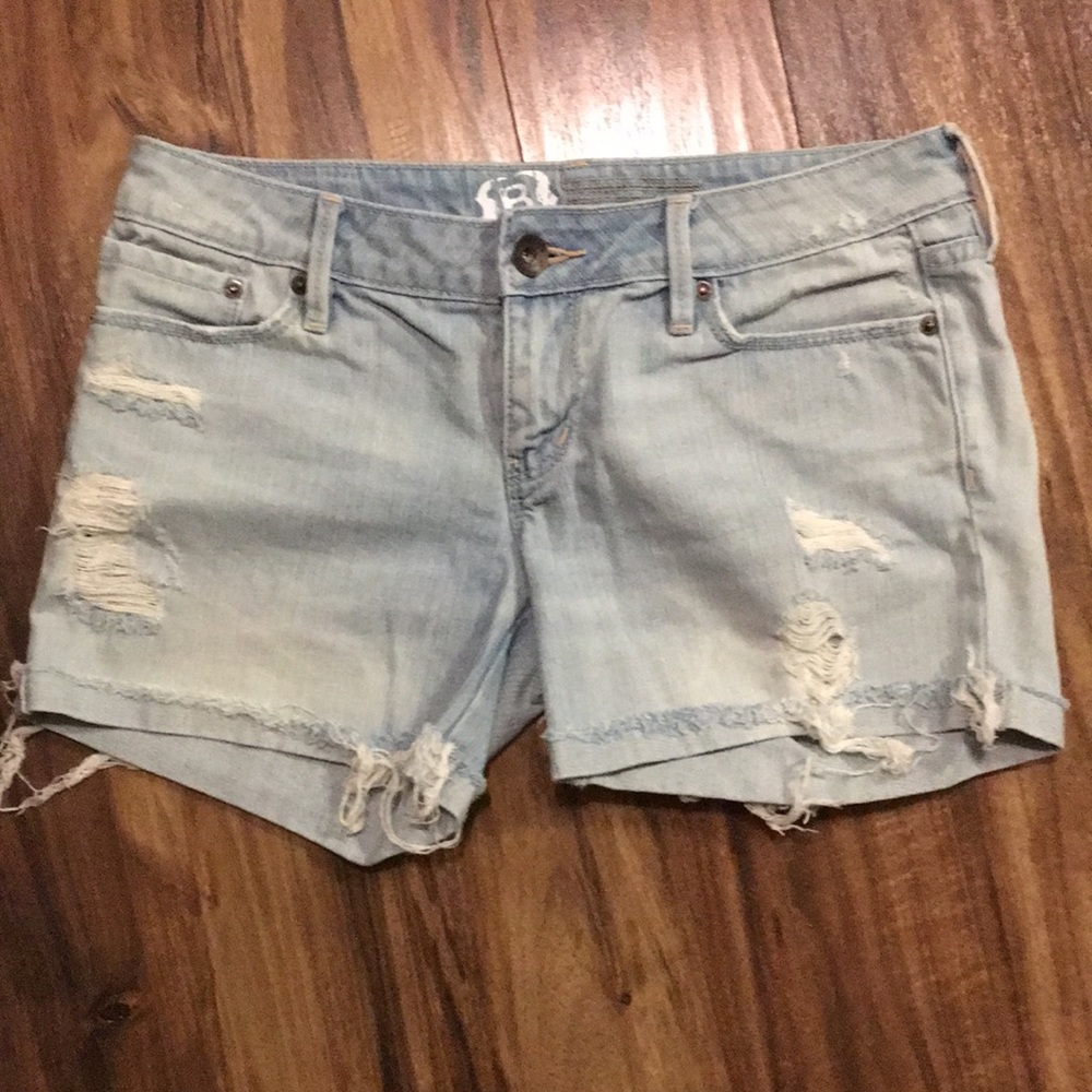 Bullhead Light Wash Blue Jean Shorts Size 3
